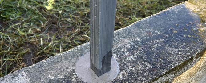 ETAPE 9 - Pose d'une clôture de jardin