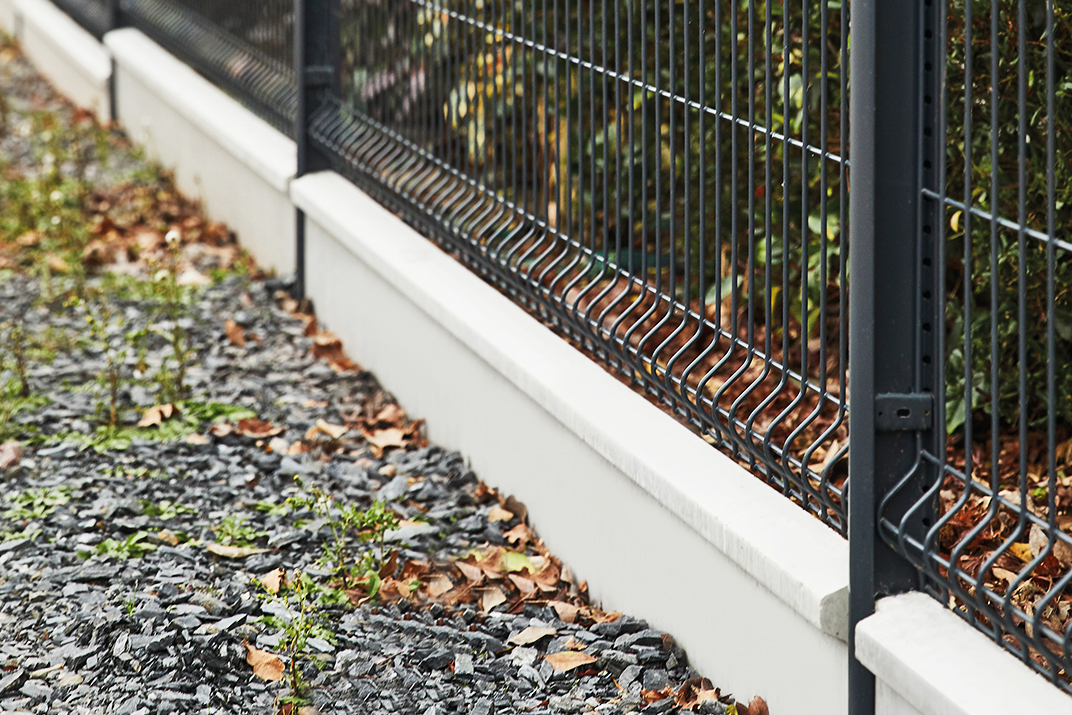 PLAQUE SOUBASSEMENT TON PIERRE